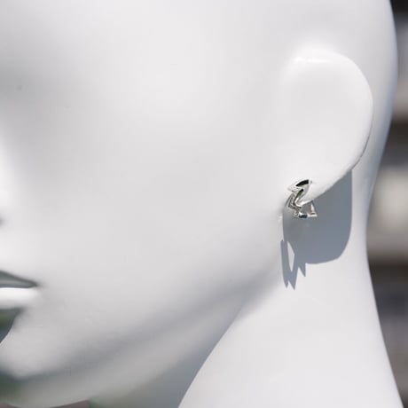 LG PIERCE