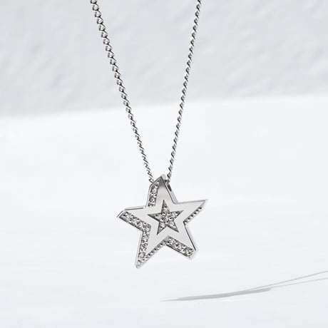STAR RIGHT NECKLACE
