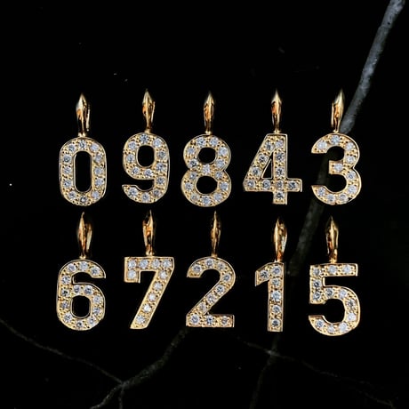 L.NUMBER NECKLACE