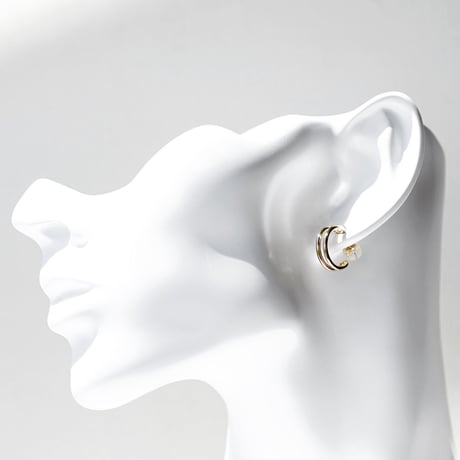 BANANA HOOP PIERCE (K18)