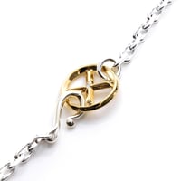 CROSS WHILE CHAIN NECKLACE