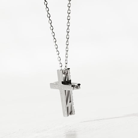 P.O.P CROSS  NECKLACE (L)