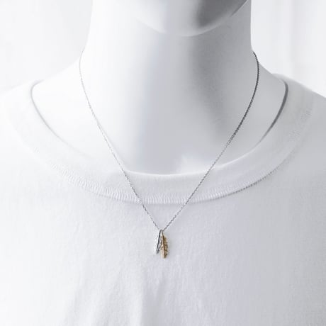 N.FEATHER NECKLACE