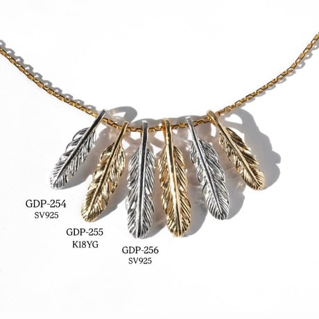 N.FEATHER NECKLACE