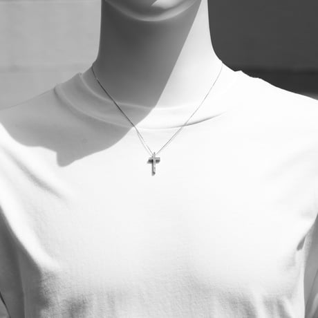 TWO ME CROSS (S) NECKLACE