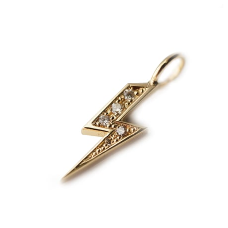G.THUNDER NECKLACE
