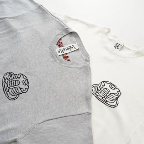 PANCAKES / WHITE