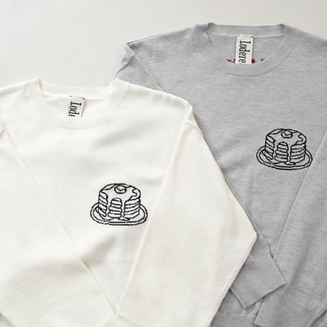 PANCAKES / WHITE