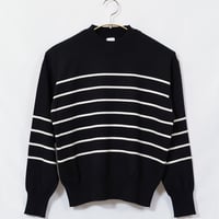 STAR / BLACK