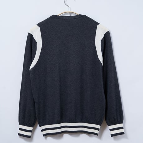 STADIUM / GRAY