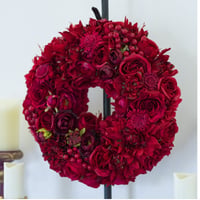 RED ROSE CHRISTMAS WREATH (35cm)