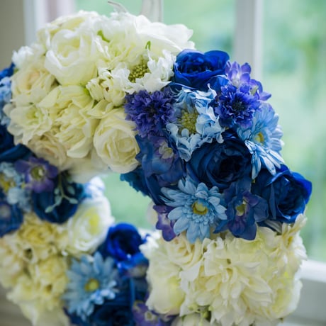 BLUE & WHITE WREATH (35cm)