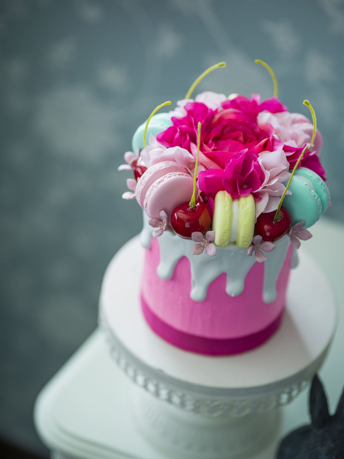 ROSE MACARON FLOWER FAKE CAKE | 【公式】Michika Flo
