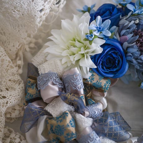 FLOWER WREATH WITH RIBBON (35cm)