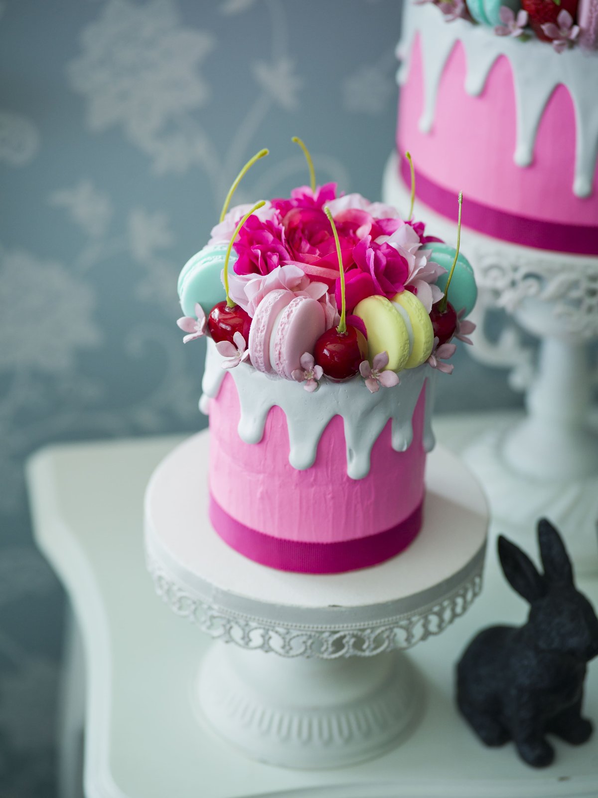 【ひび様】フェイクスイーツ◆五輪の華やかピンクローズ♡ホールケーキ◆リアルサイズ ROSE MACARON FLOWER FAKE CAKE | 【公式】Michika Flo