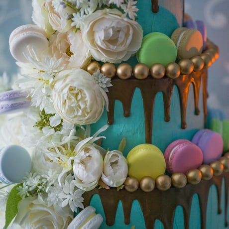 【ORDER】THREE TIER MACARON FLOWER FAKE CAKE