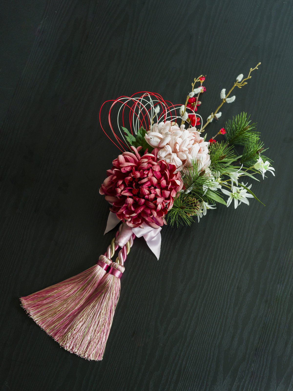 菊とケイトウのお正月しめ縄飾り 菊とケイトウのお正月しめ縄飾り 菊とケイトウのお正月しめ縄飾り【超美