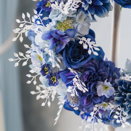 クリスマスの夜に咲く雪の華リース(30cm)
