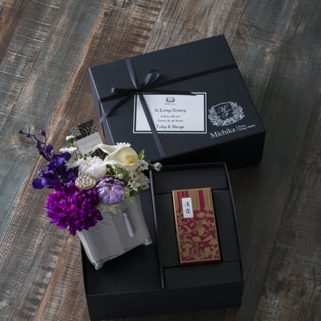  Selangor 花の彫刻 茶箱 ROYAL SELANGOR ピューター茶箱 工芸品