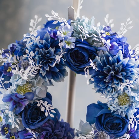 クリスマスの夜に咲く雪の華リース(30cm)