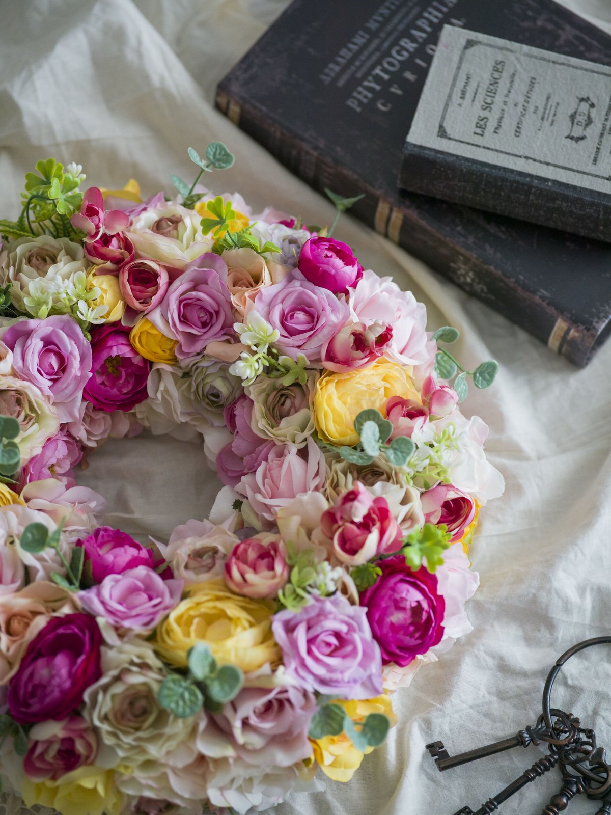 POPカラーのフラワーリース (35cm) | 【公式】Michika Flower Desi