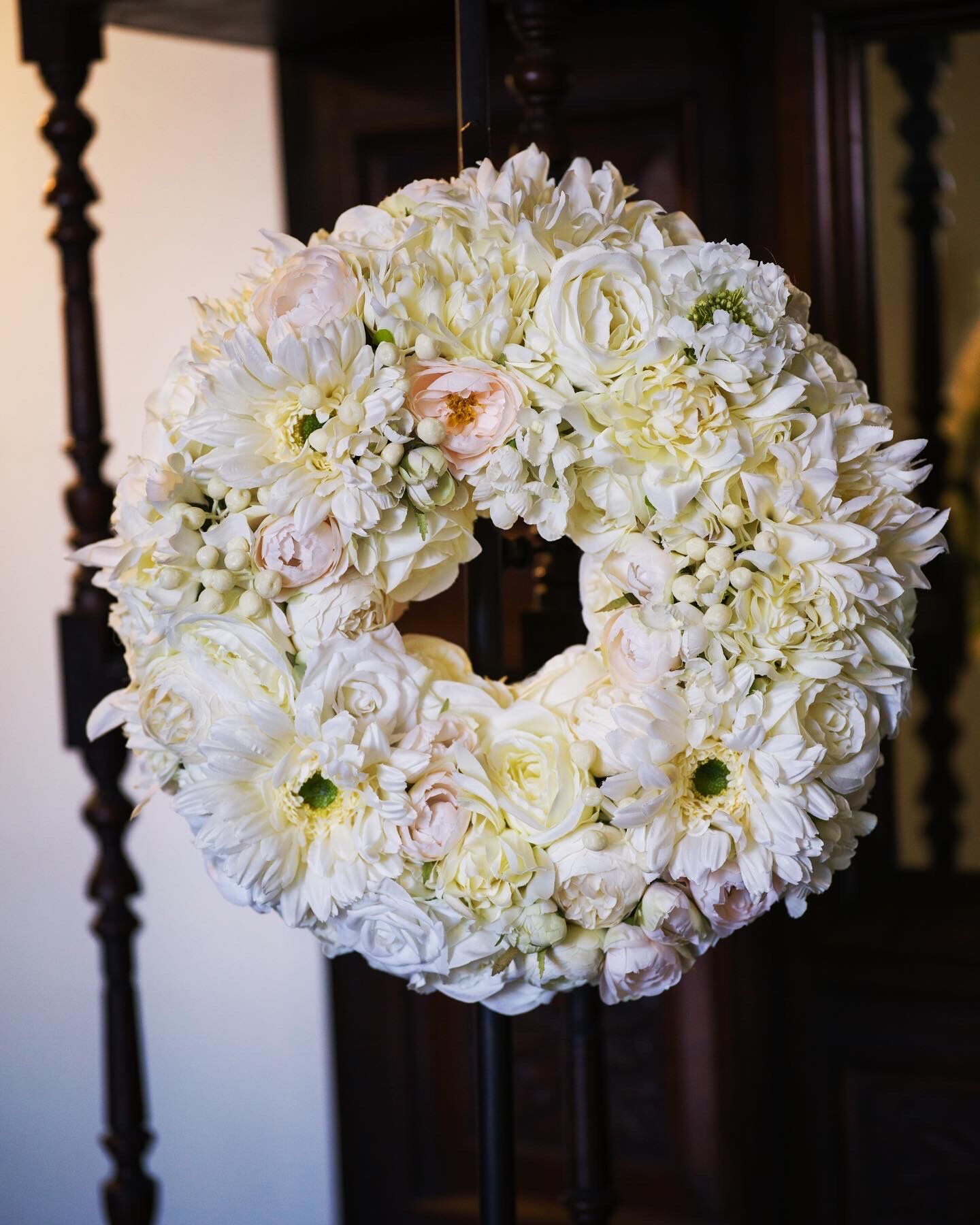 ホワイトフラワーリース(35cm) | 【公式】Michika Flower Design W