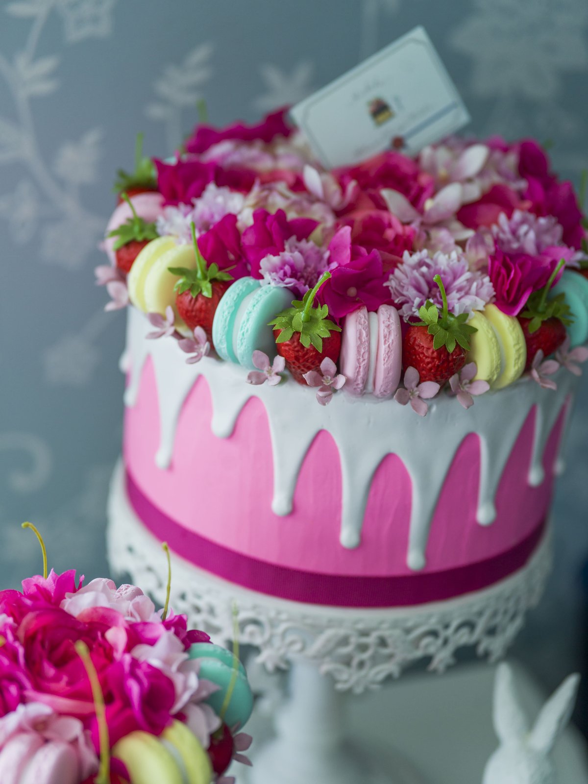 ROSE MACARON FLOWER FAKE CAKE | 【公式】Michika Flo