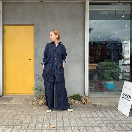 【Baked Crinkle Denim Pants】