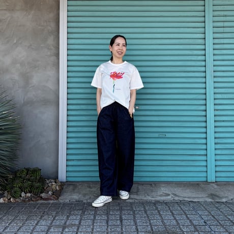 【Curved Denim Pants】