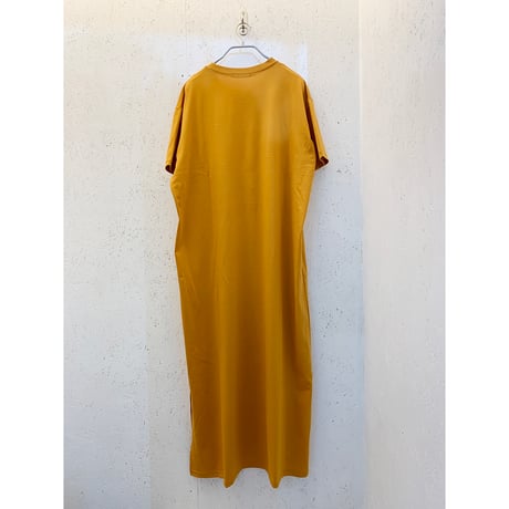 【 T-shirt one-piece】