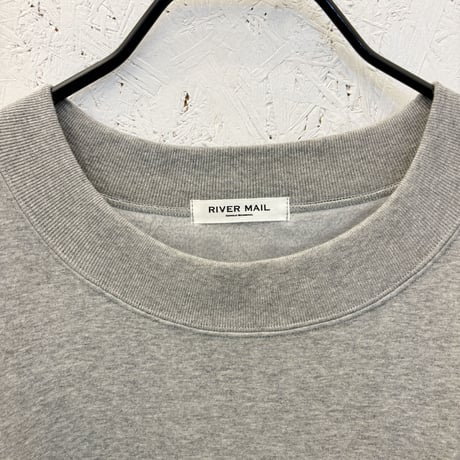 【Back Velour Sweat】