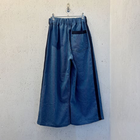 【Denim / Line Wide Pants】 Bio Bleach