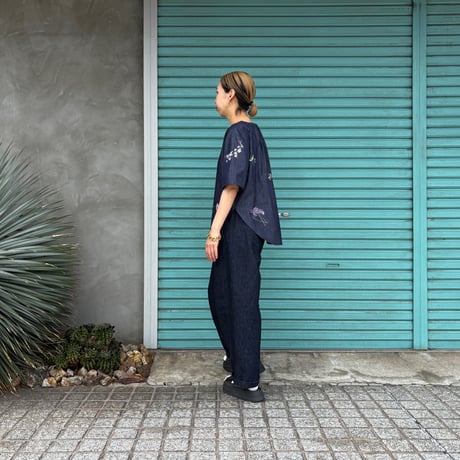 【Botanical Garden Denim / T-Blouse】  White / Indigo