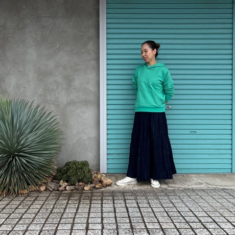 【ベイクド・クリンクル・デニムスカート】"Green Over Dye" ウエストヒモ+ポケット付 80cm ※残り１点