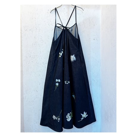 【White Flower Denim Camisole O.P】