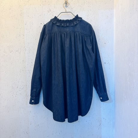 【Back Gather Denim Shirt / Frill Collar】