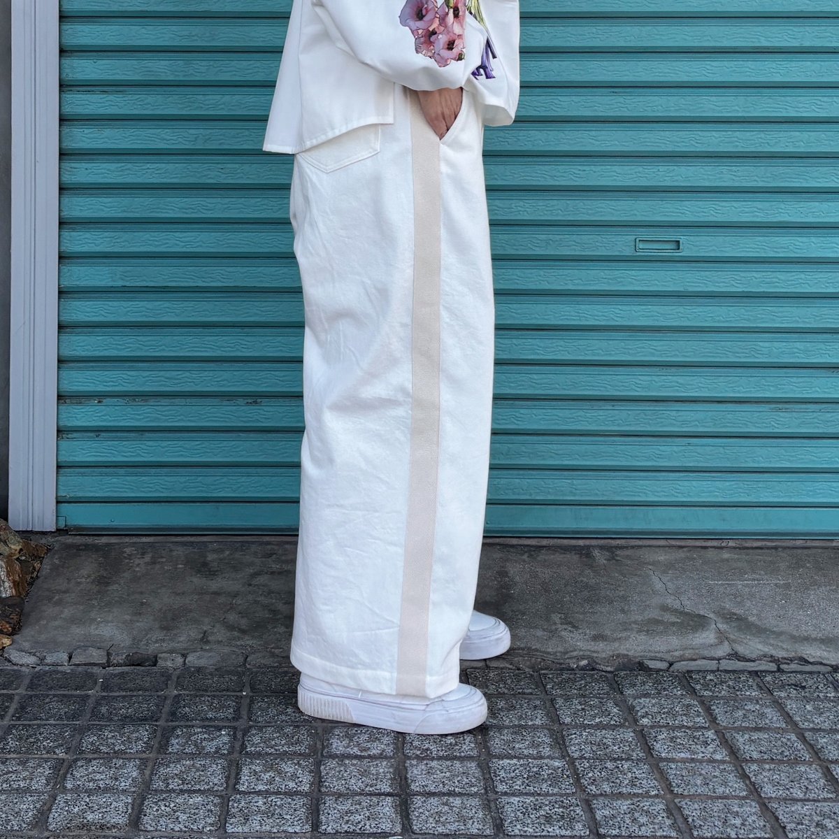 White Denim / Line Wide Pants】 | RIVER MAIL STORE