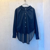 【Back Gather Denim Shirt / Frill Collar】