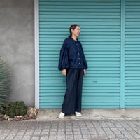 【V-neck frill Volume Sleeve】
