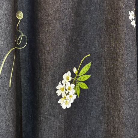 【White Flower Denim Camisole O.P】