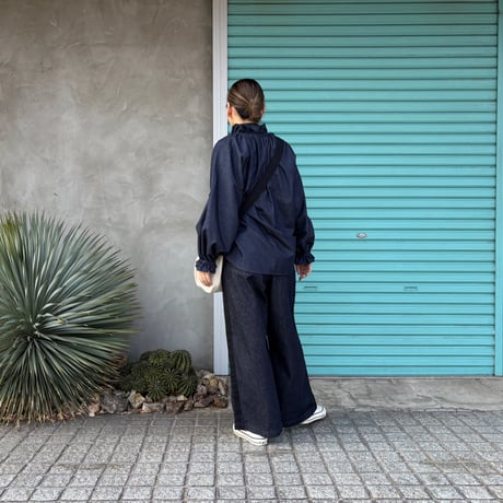 【Denim / Frill Gather Blouse】