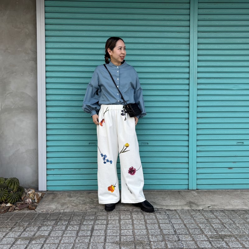 White Denim Flower / Wide Pants】 | RIVER MAIL
