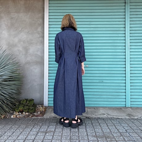 【Air Tuck Denim Dress】