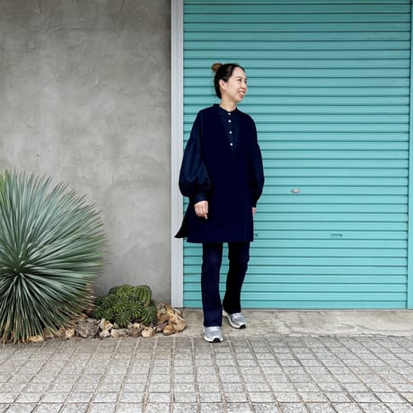 【indigo wool /  Long vest】