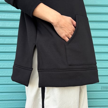 【Back Velour /  Side Slit Hoodie】