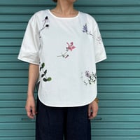 【Botanical Garden Denim / T-Blouse】  White / Indigo