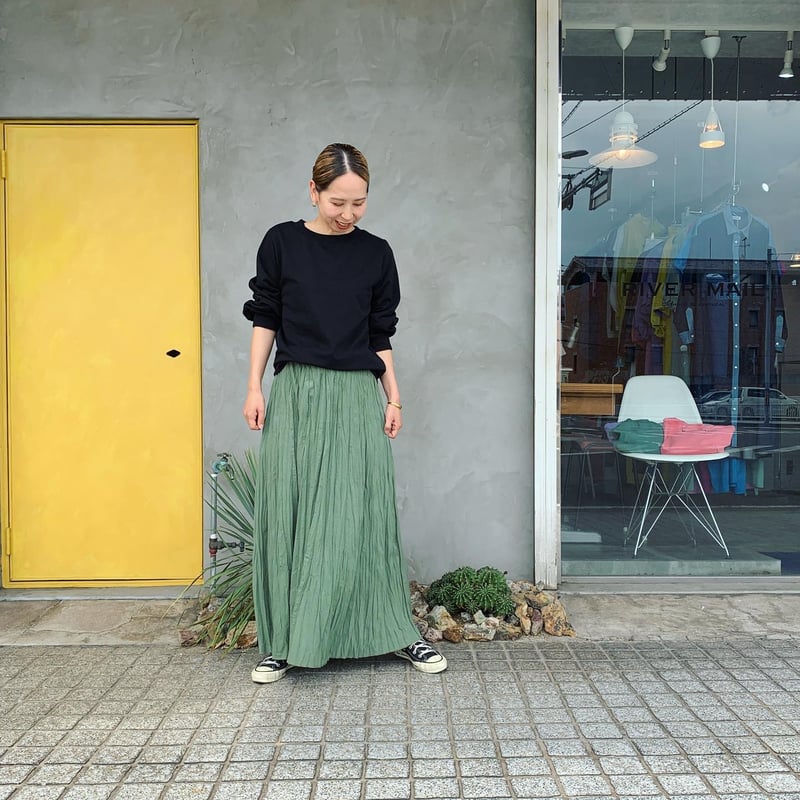 Baked Crinkle Skirt】White,cork,agape,black 80c