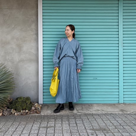 【White Denim / Frill Gather Blouse】  Grayish Blue,Graige