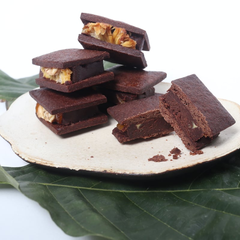 テリーヌクッキーサンド 6個月桃箱入り | OKINAWA CACAO ONLINE STORE