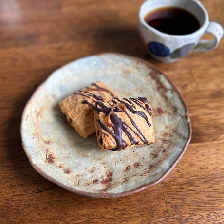 黄金(シークヮーサーピール)チョコスコーン